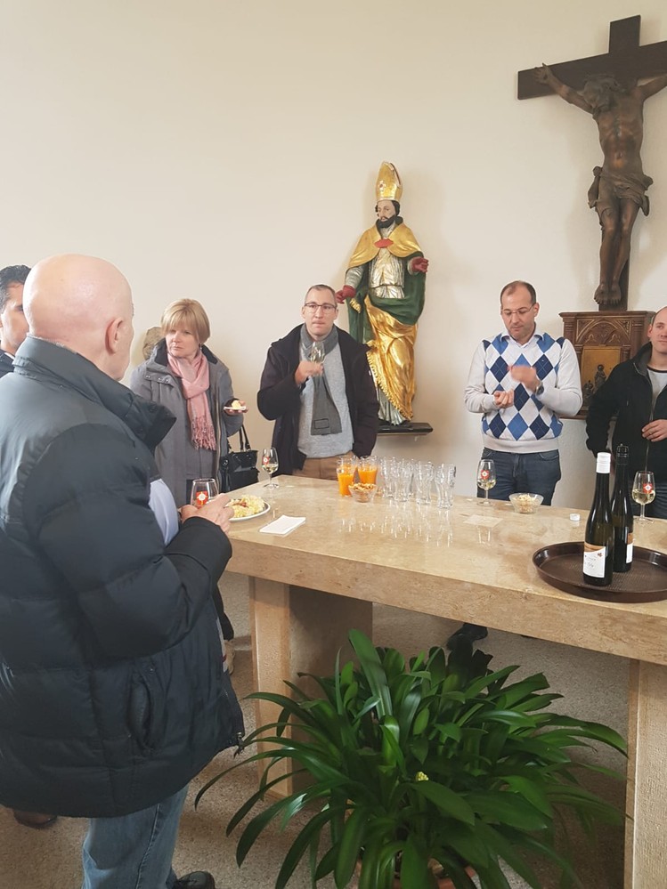 Apéro dans la chapelle qui acceuillera la Sentinelle des Rangiers