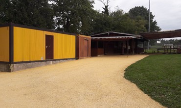 Nouvelle place au terrain de foot